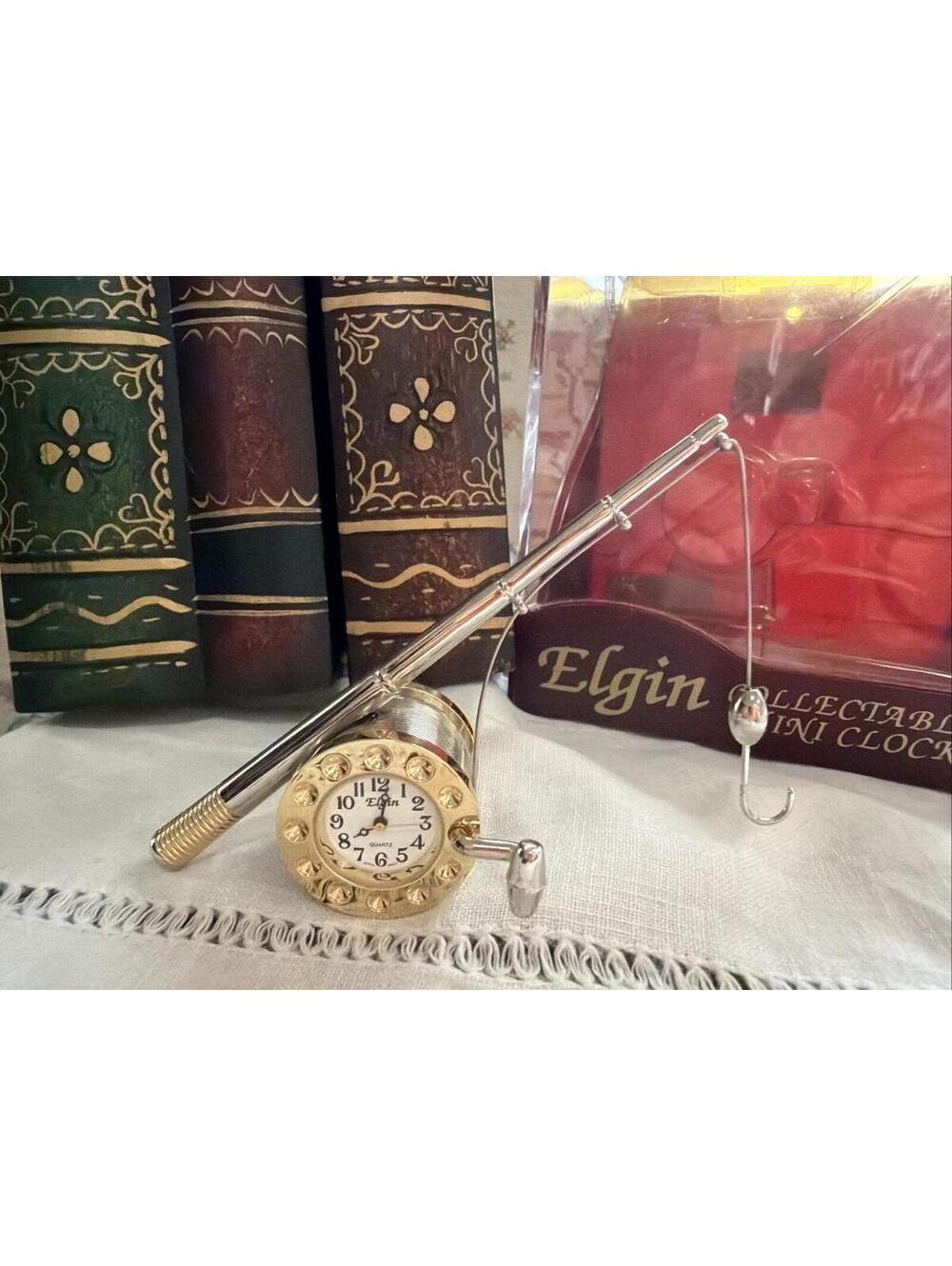 VTG Elgin Mini Desk Clock Fishing Rod New Outdoors Fisherman Rustic Cabin Works